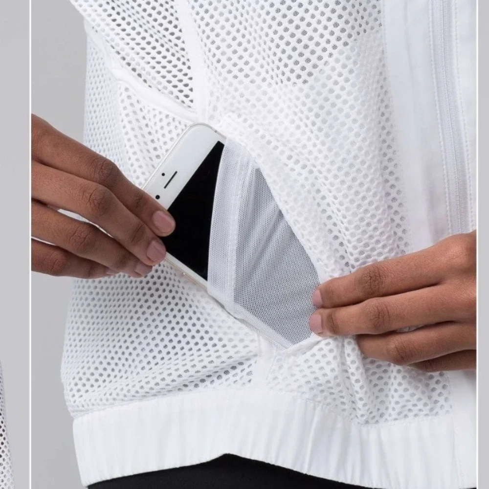 Lululemon Mesh on‎ Mesh Jacket Off White